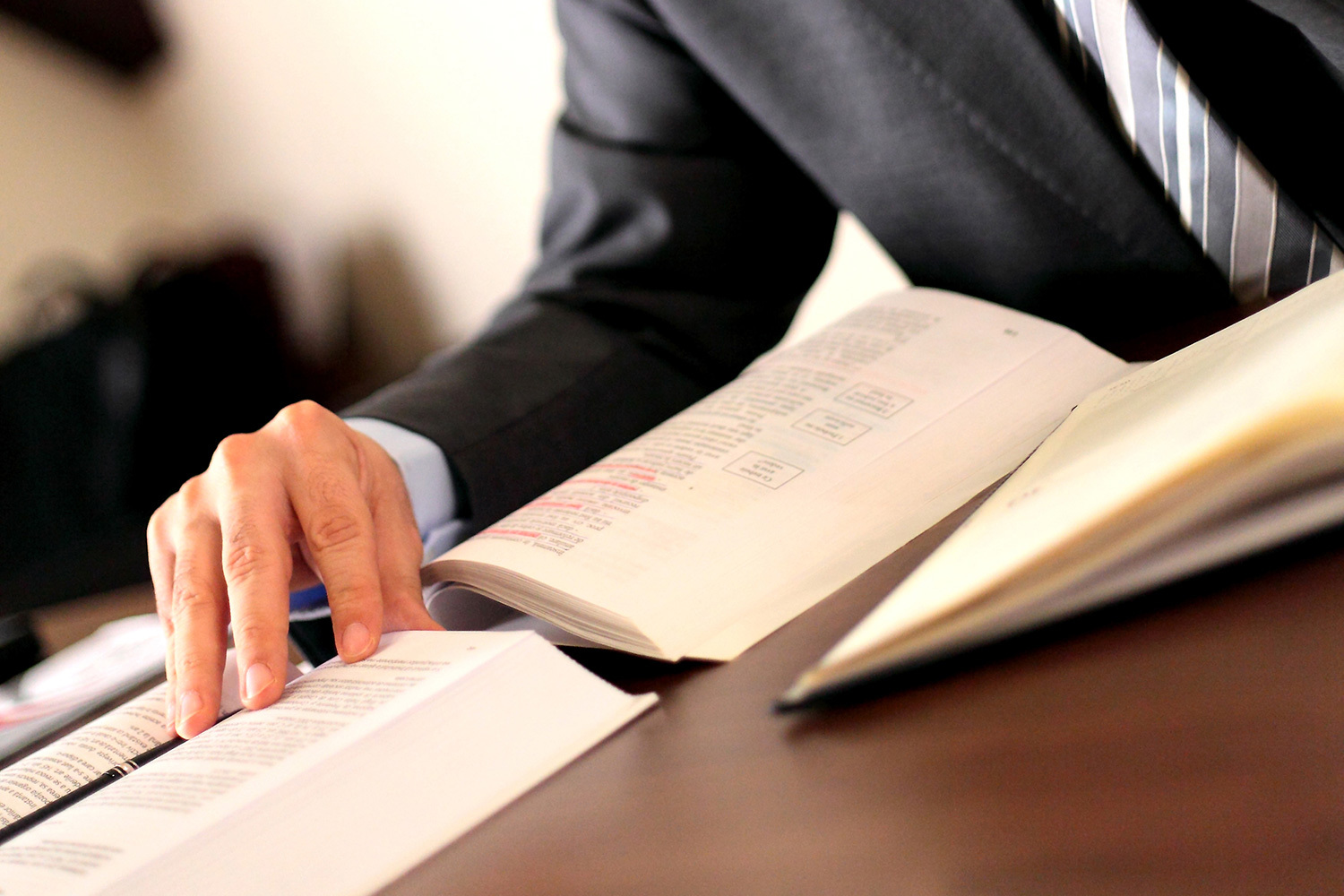 <span style="font-weight: bold;">How to draft an agreement with a real estate developer</span>